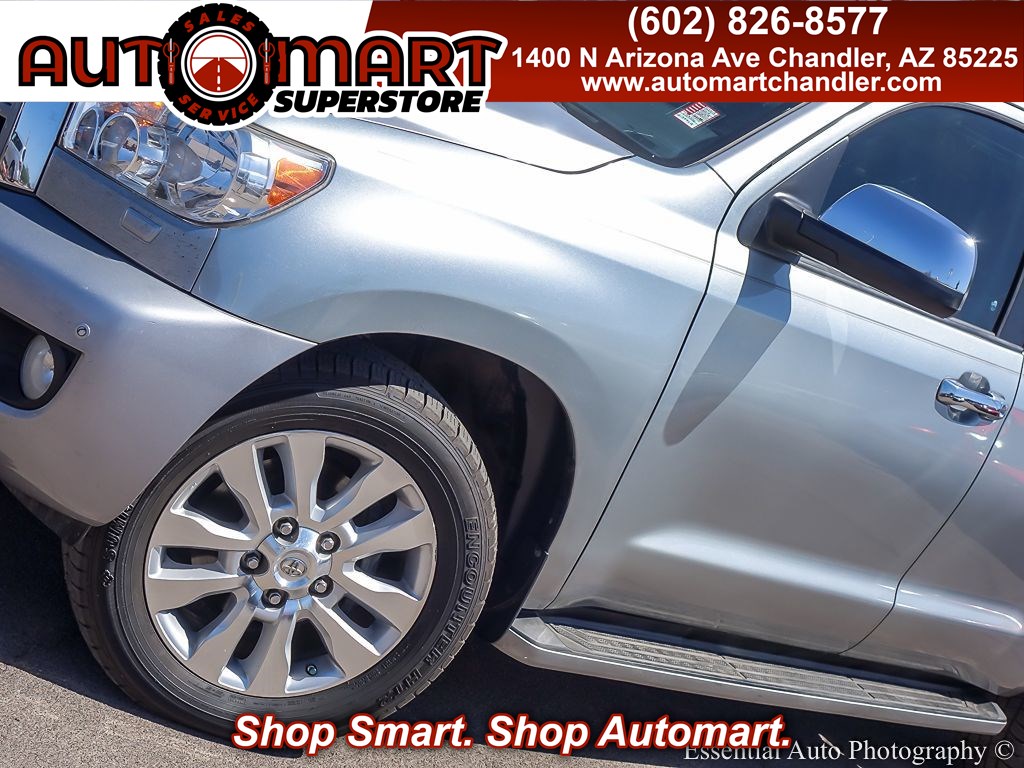 2010 Toyota Sequoia Platinum photo 4