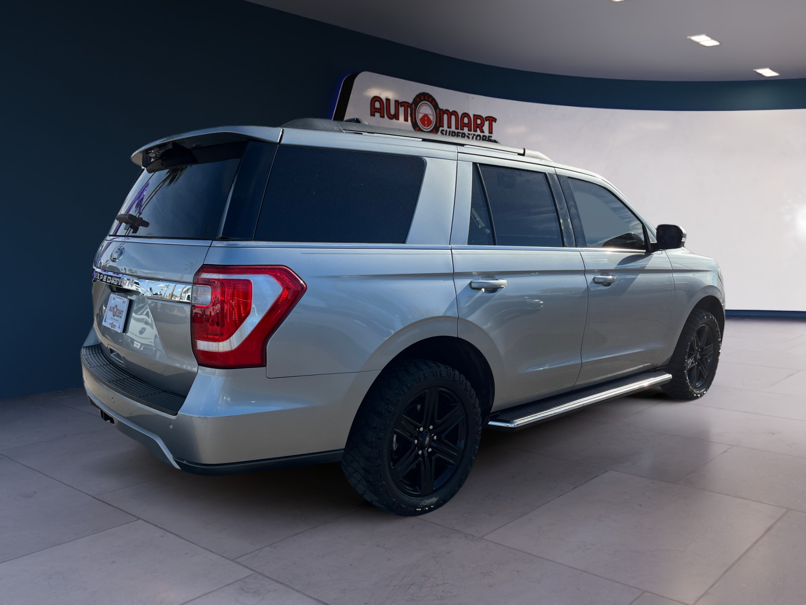 2020 Ford Expedition XLT photo 4