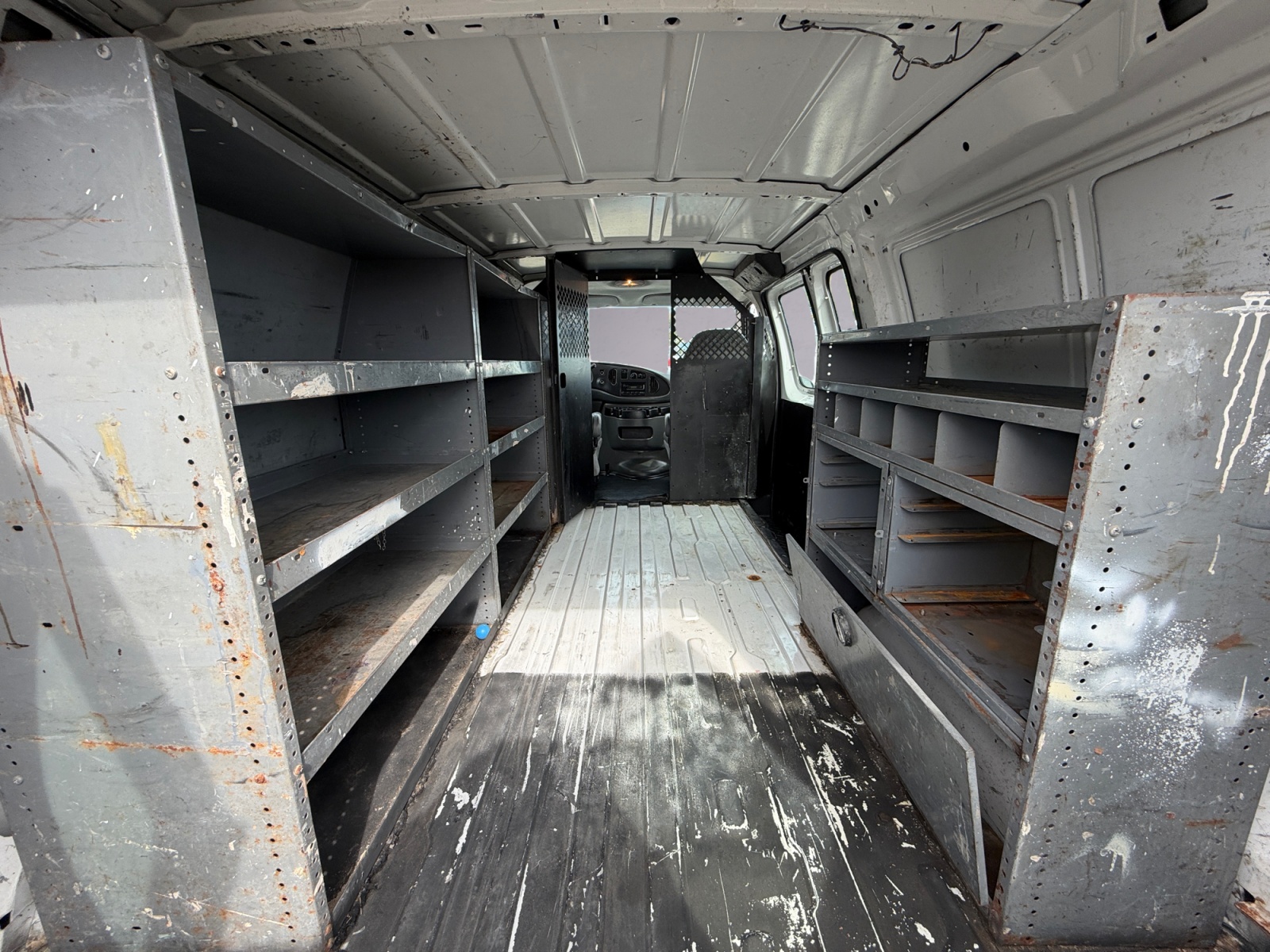 2006 Ford Econoline Van Commercial - Photo 13