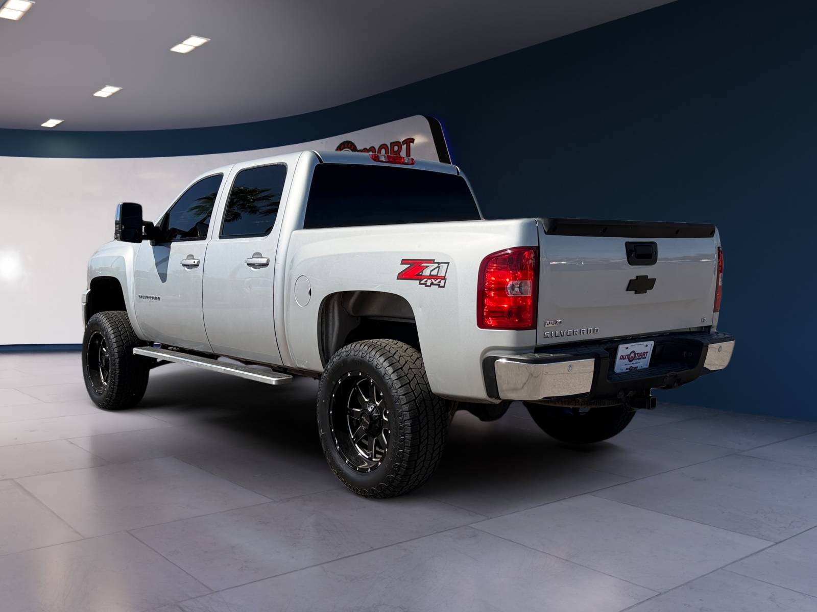2011 Chevrolet Silverado 1500 LT - Photo 3