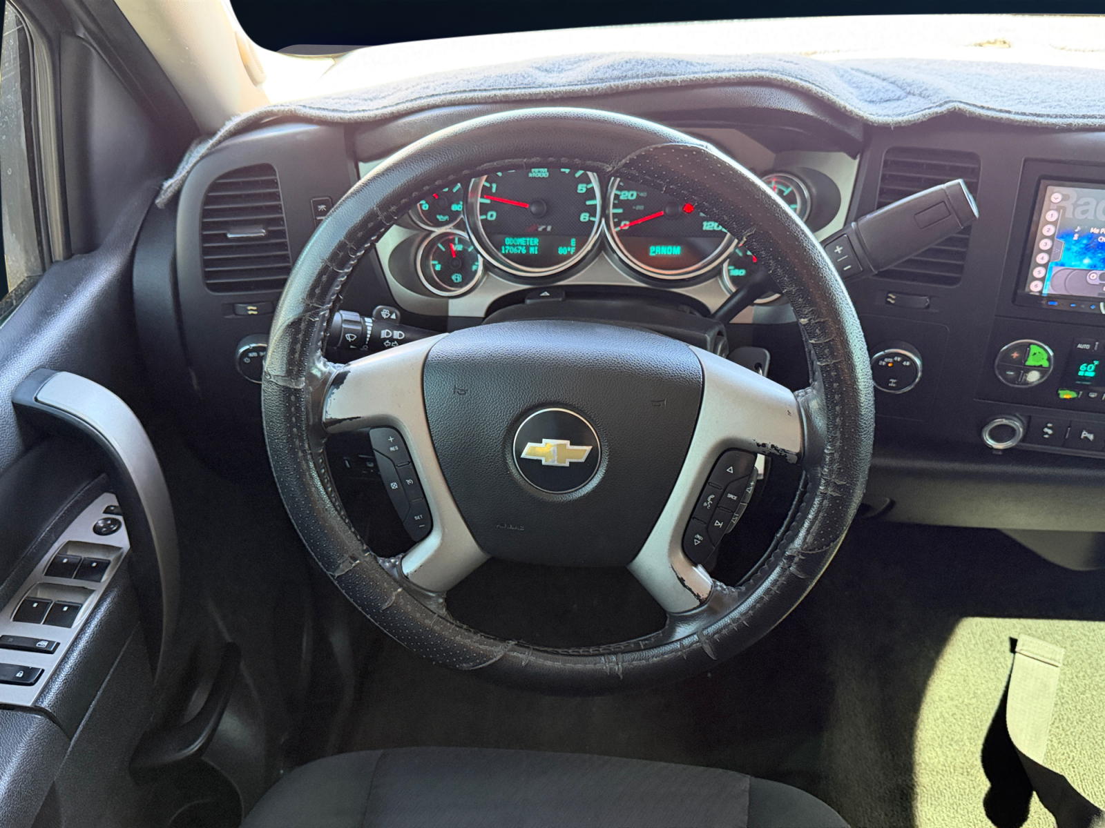 2011 Chevrolet Silverado 1500 LT - Photo 12