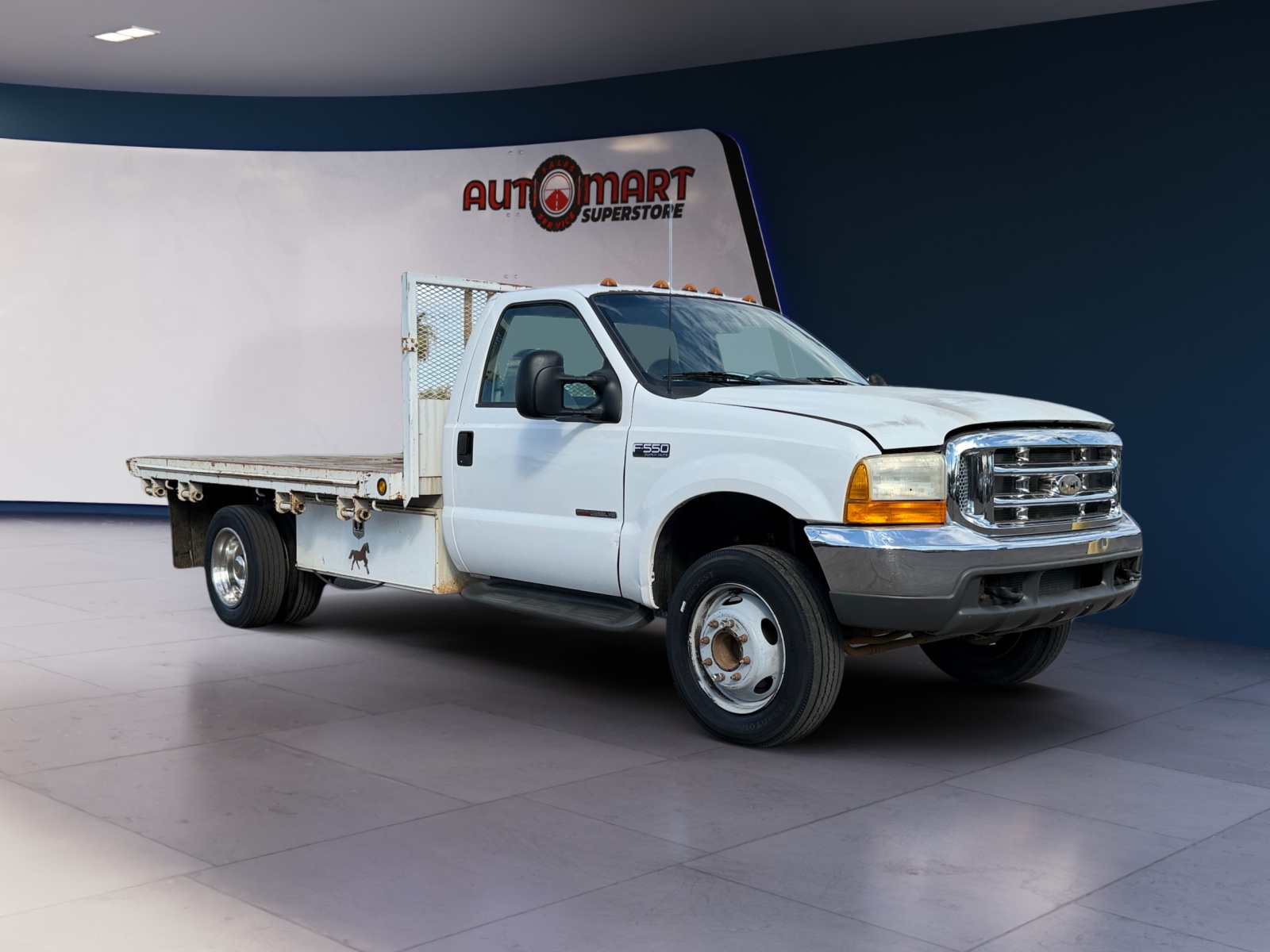 Ford F-550 photo 7
