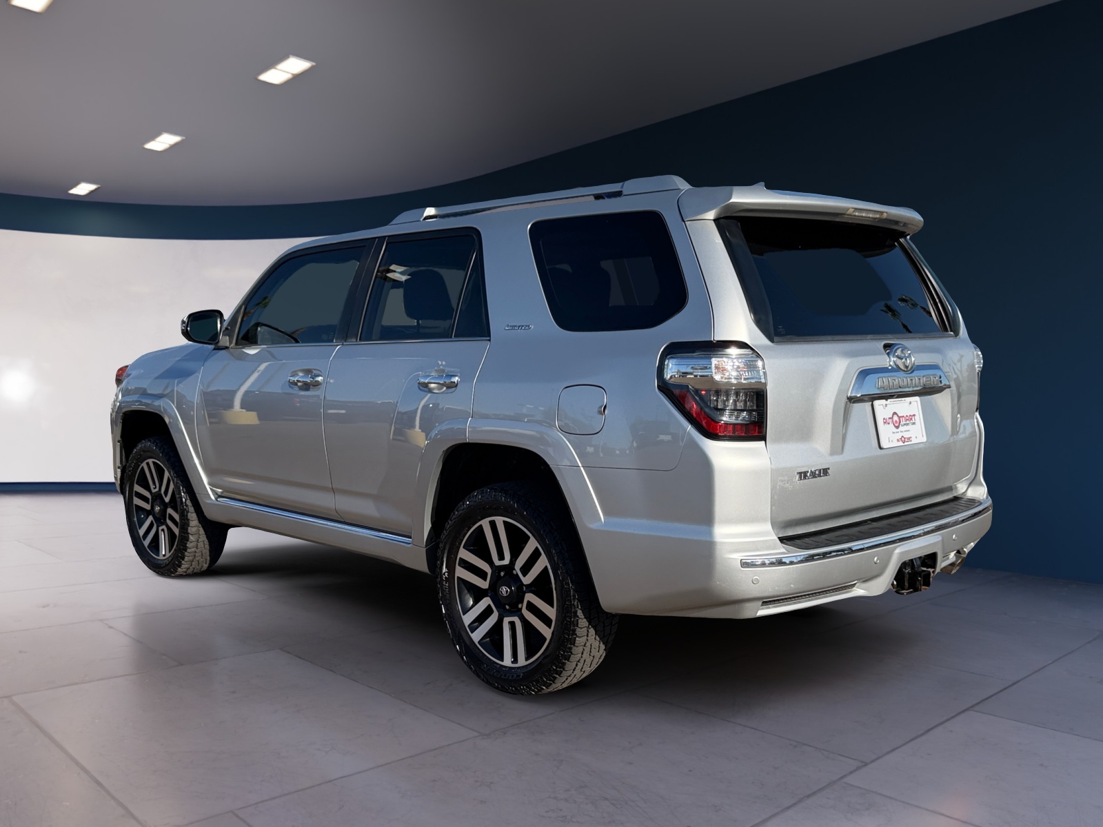 2017 Toyota 4Runner Limited - Photo 3