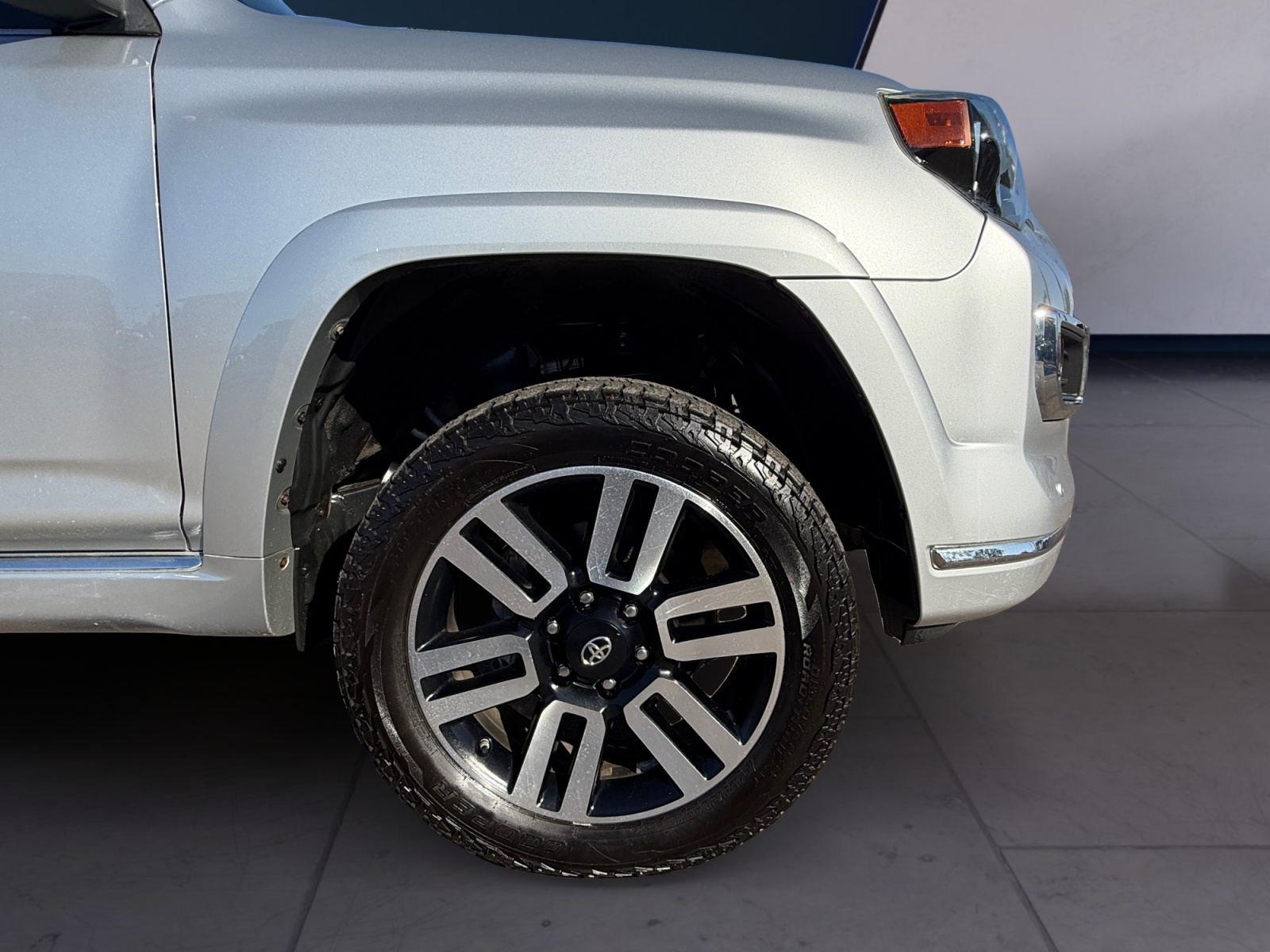 2017 Toyota 4Runner Limited - Photo 14
