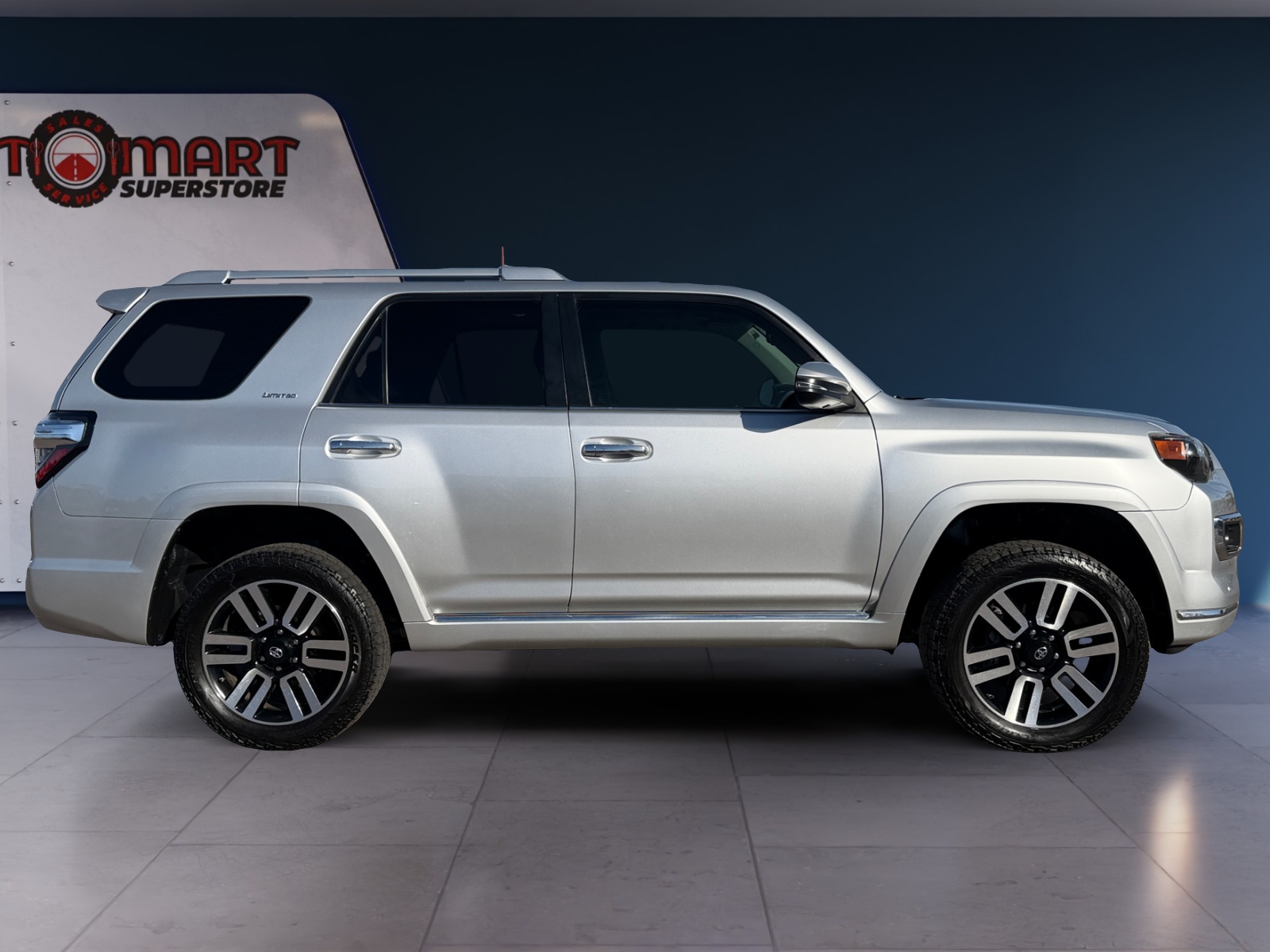 2017 Toyota 4Runner Limited - Photo 6