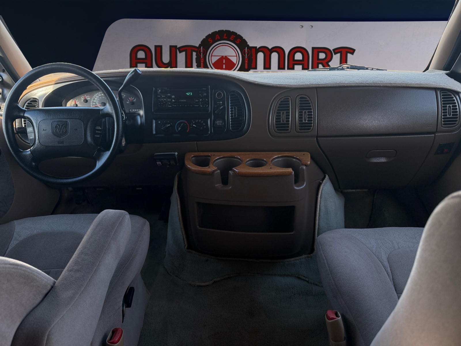 Dodge Ram Van photo 10
