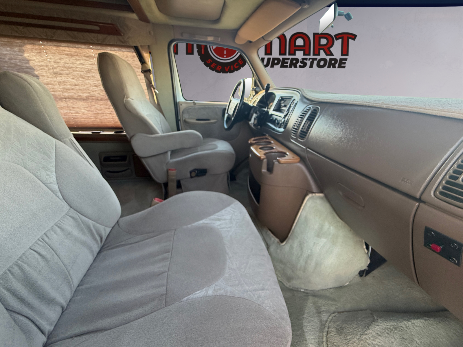 Dodge Ram Van photo 15