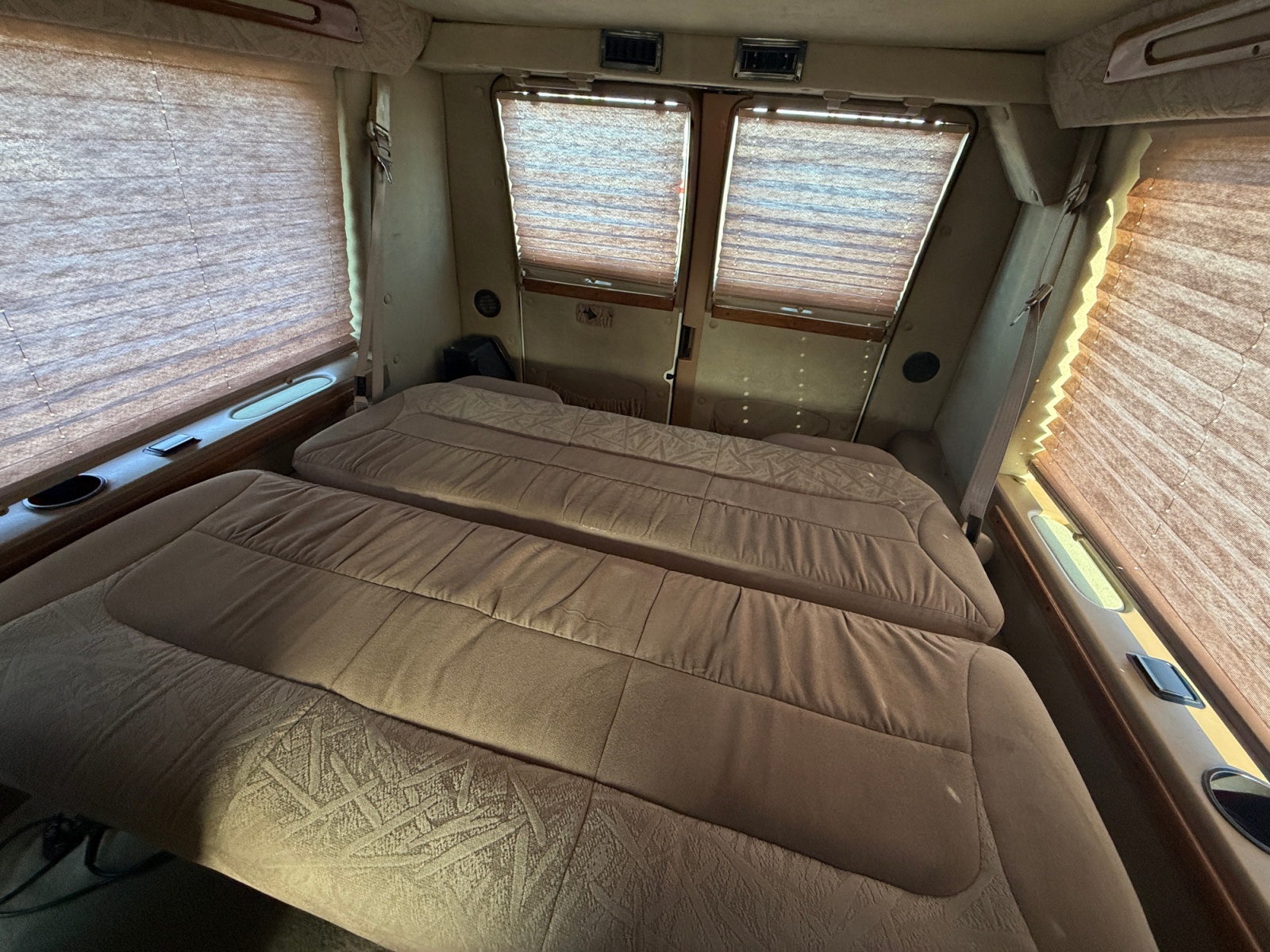 Dodge Ram Van photo 16