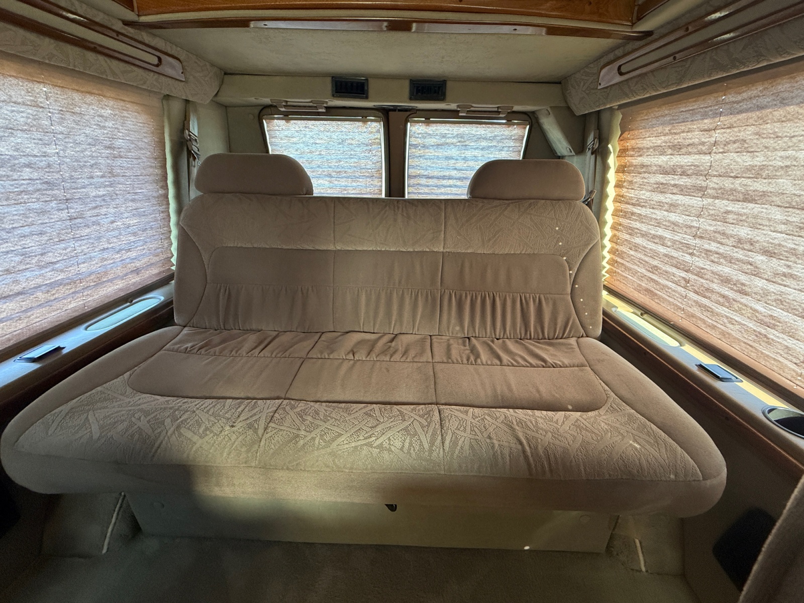 Dodge Ram Van photo 17
