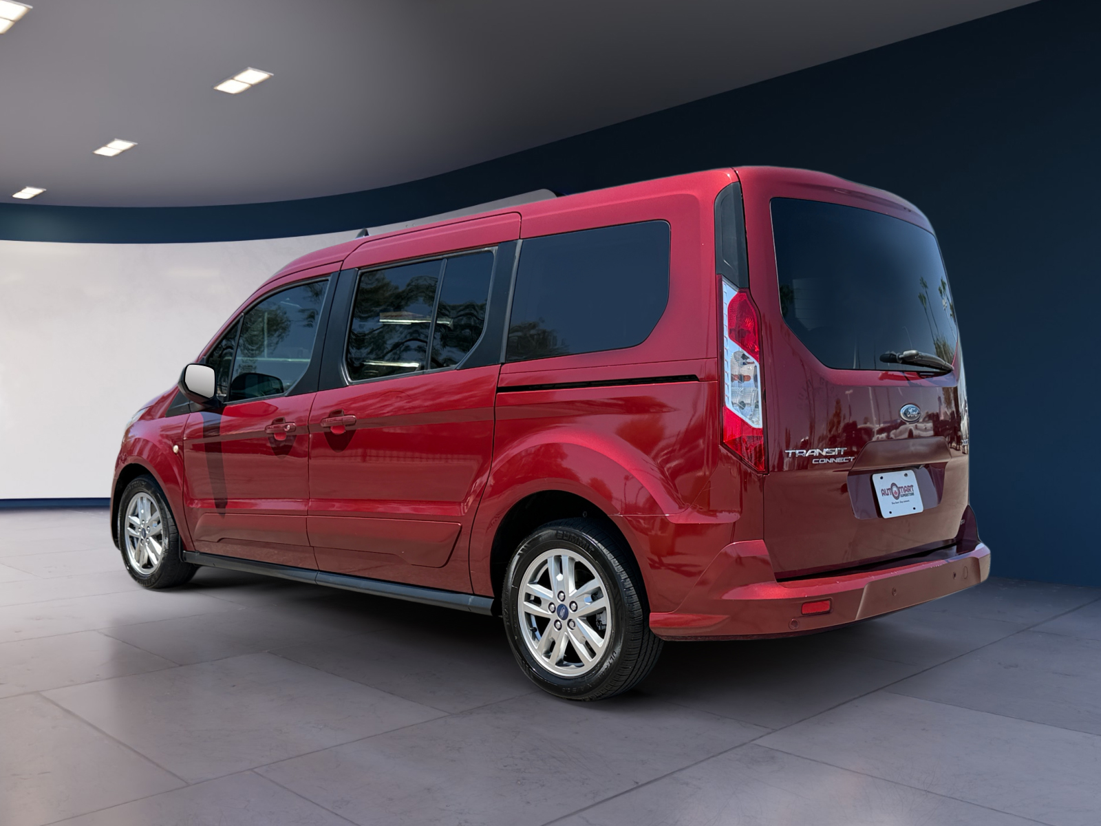 View vehicle photo 3