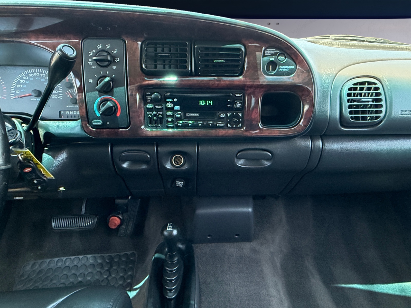 Dodge Ram photo 11