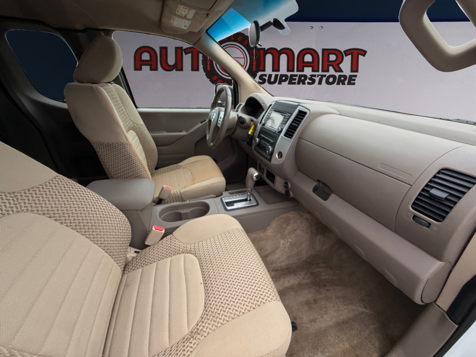 Nissan Frontier photo 16
