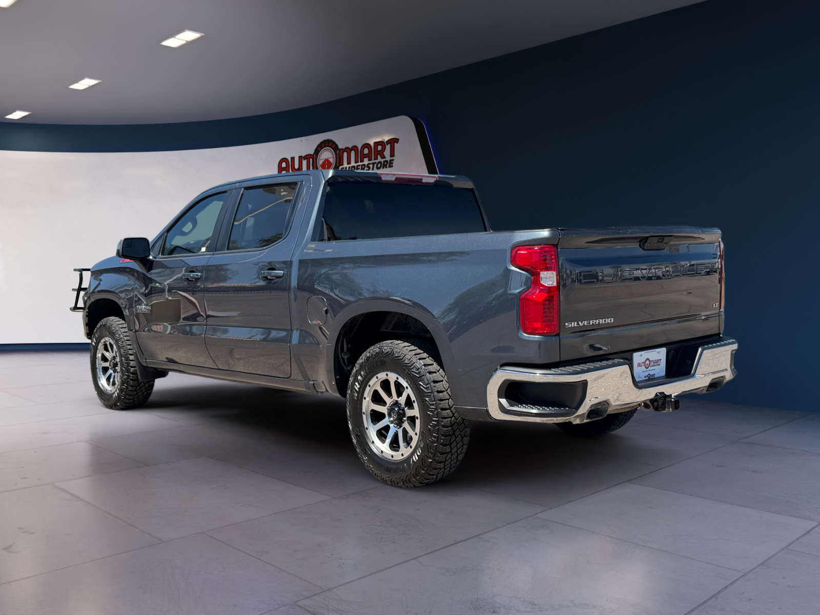 Chevrolet Silverado photo 4