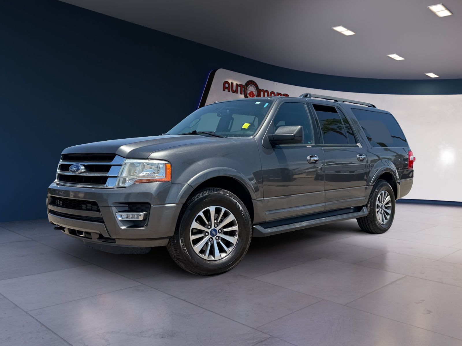 Ford Expedition EL photo 2