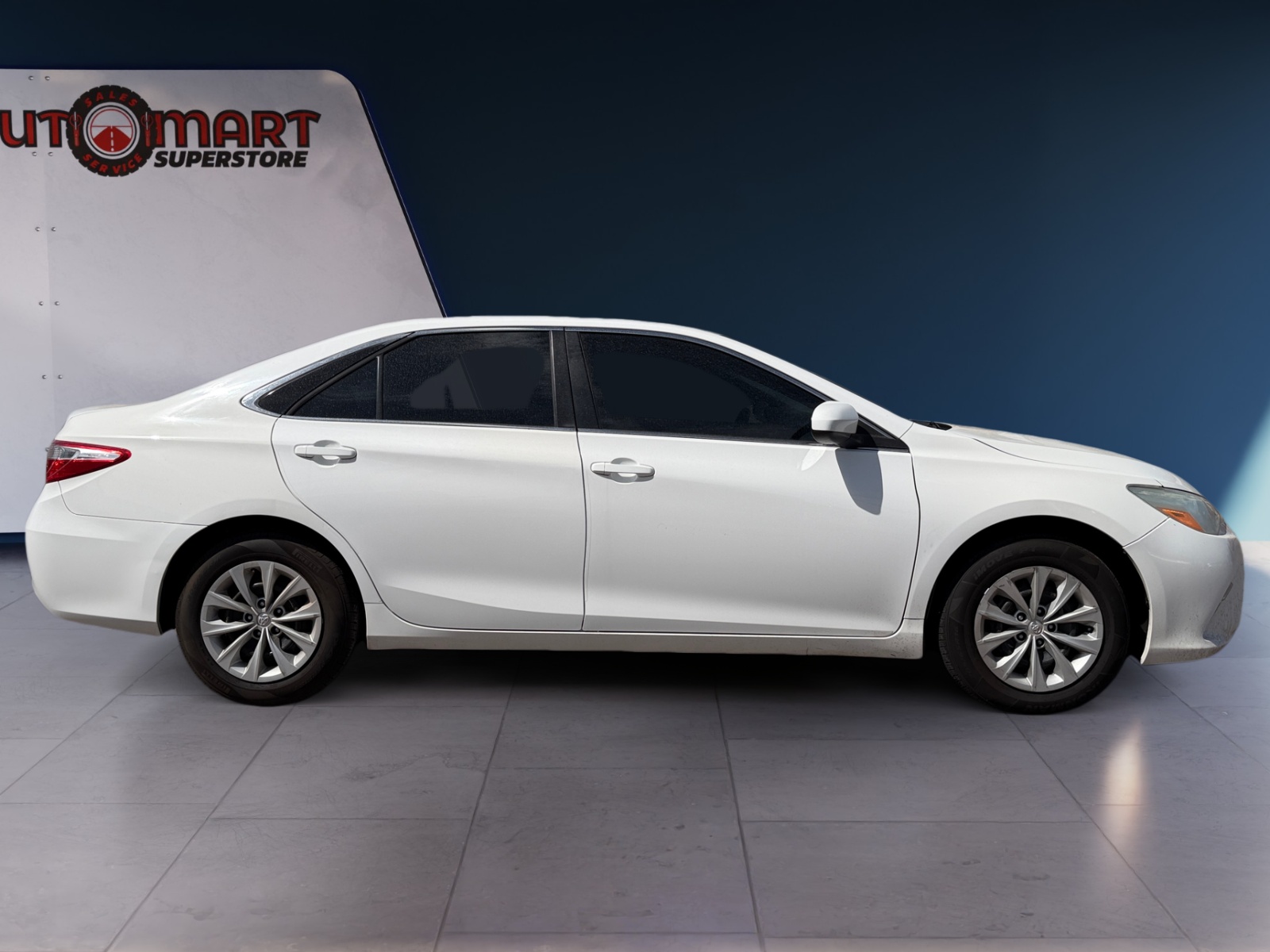 Toyota Camry photo 7
