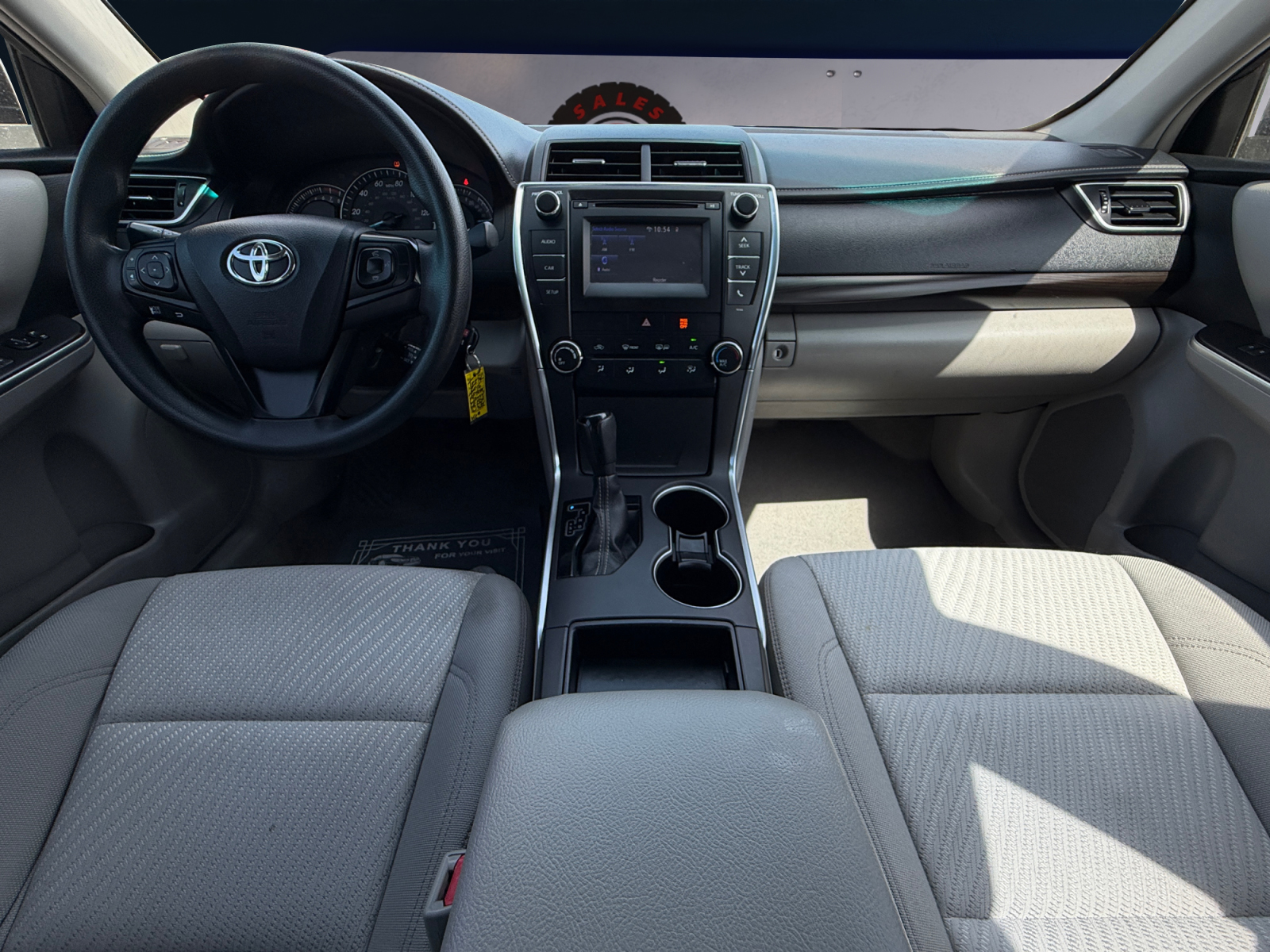 Toyota Camry photo 11