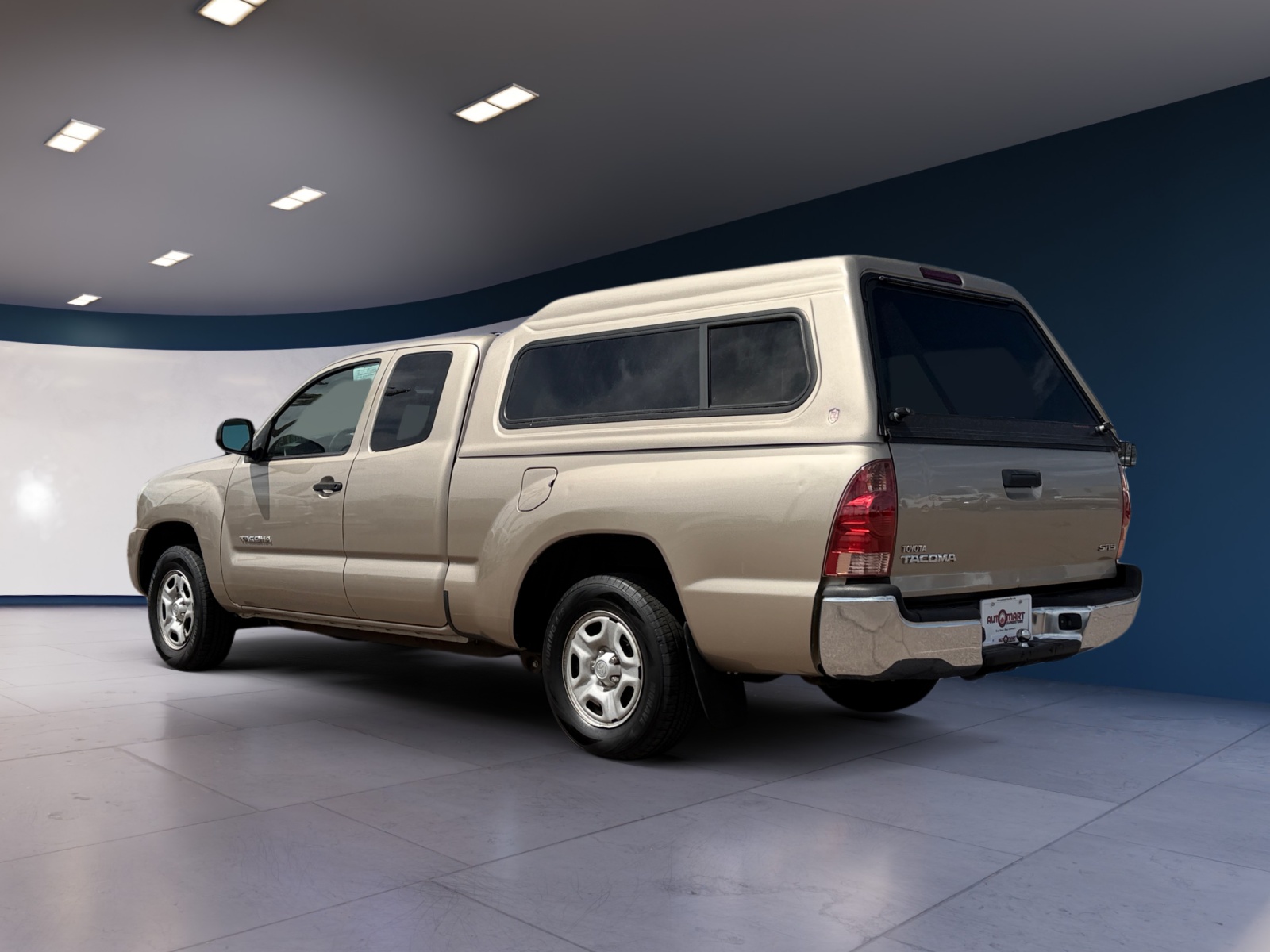 Toyota Tacoma photo 3