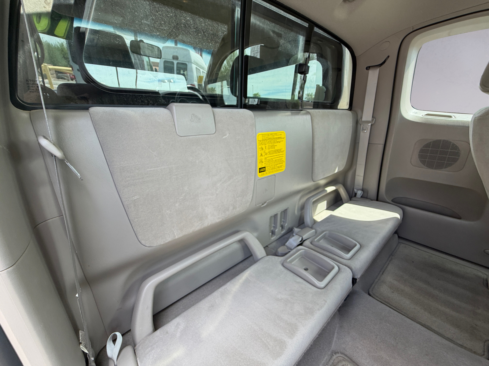 Toyota Tacoma photo 13