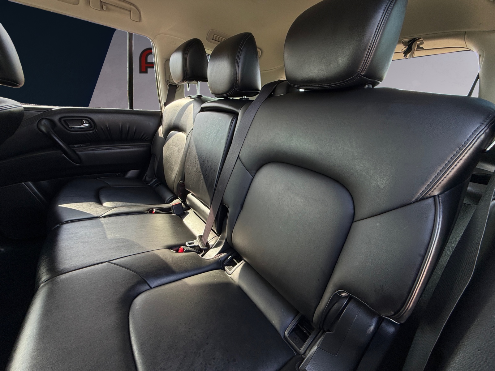 Nissan Armada photo 14