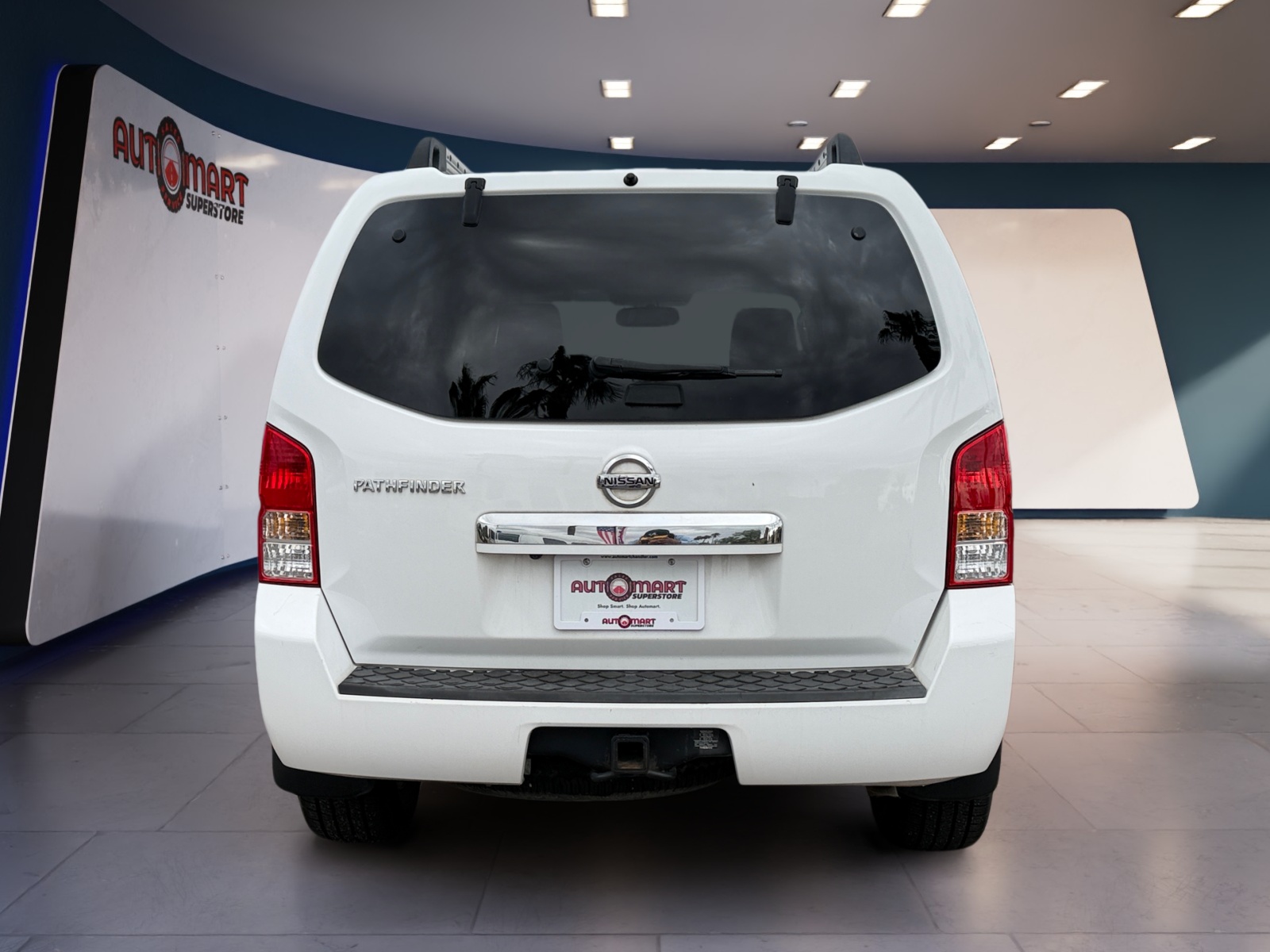 Nissan Pathfinder photo 5