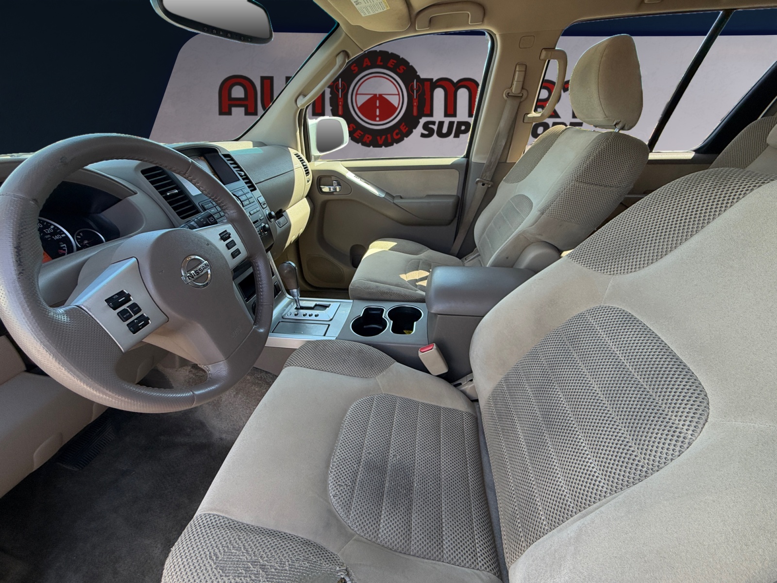 Nissan Pathfinder photo 10