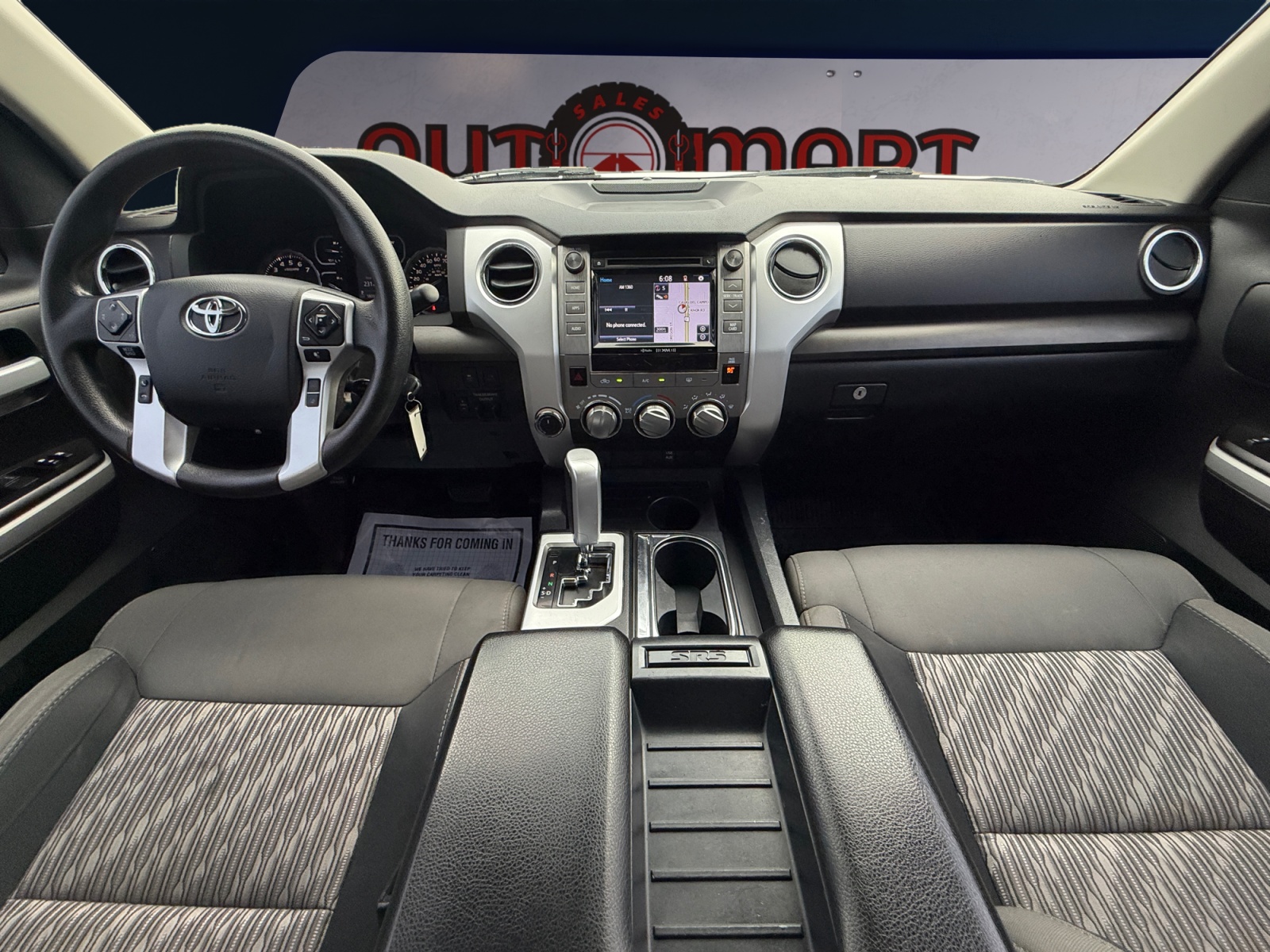 Toyota Tundra photo 10