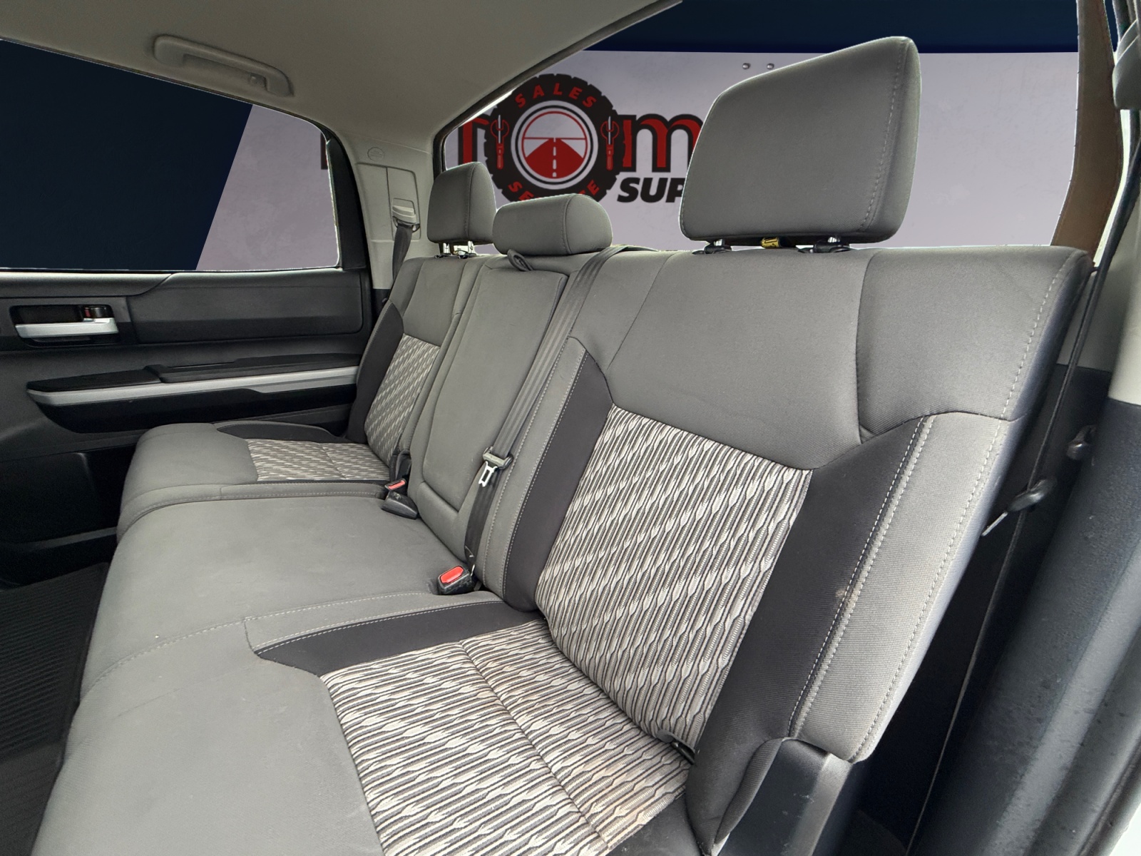 Toyota Tundra photo 13