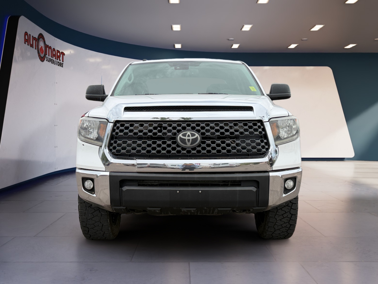 Toyota Tundra photo 8