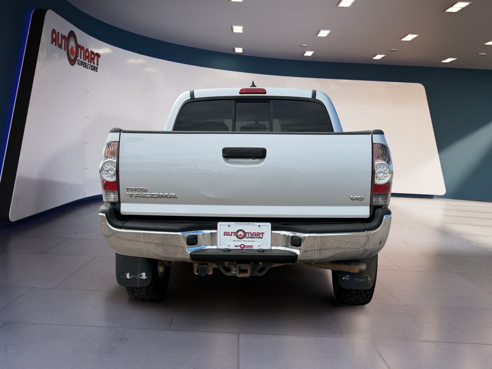 Toyota Tacoma photo 4