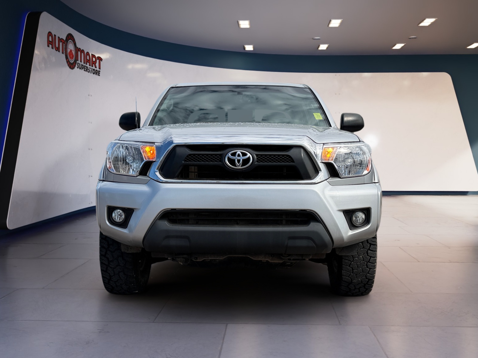 Toyota Tacoma photo 8