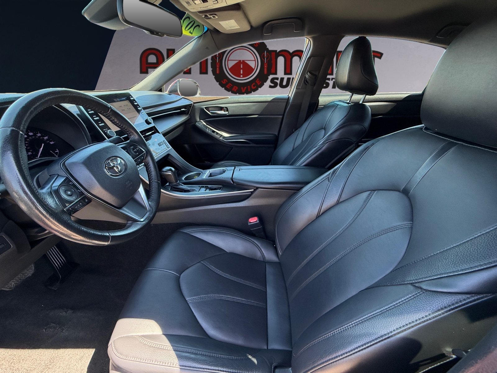 Toyota Avalon photo 10