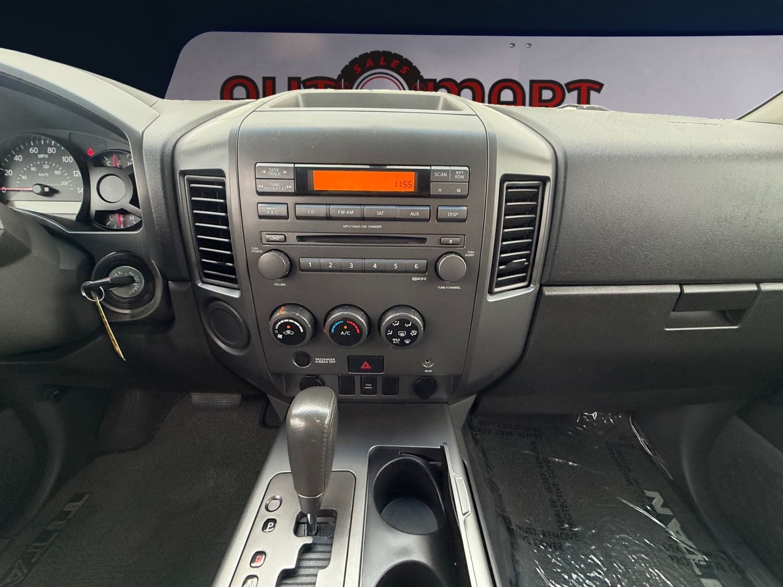 2007 Nissan Titan SE - Photo 11
