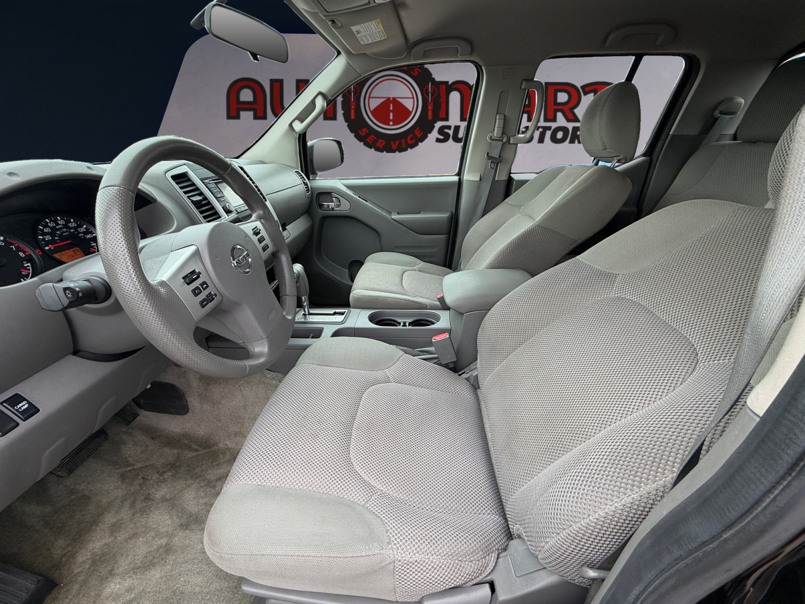 Nissan Frontier photo 10