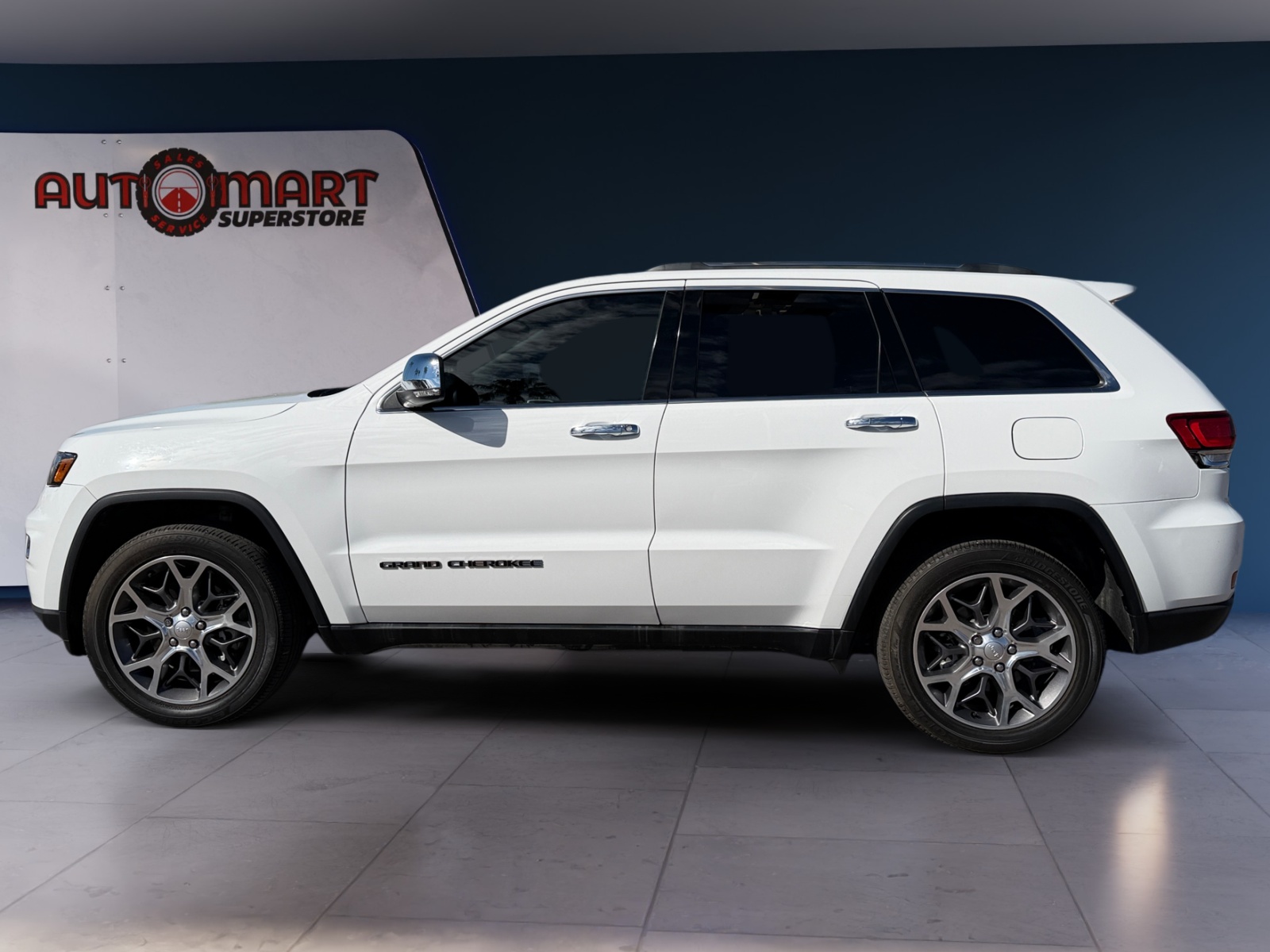 Jeep Grand Cherokee photo 3