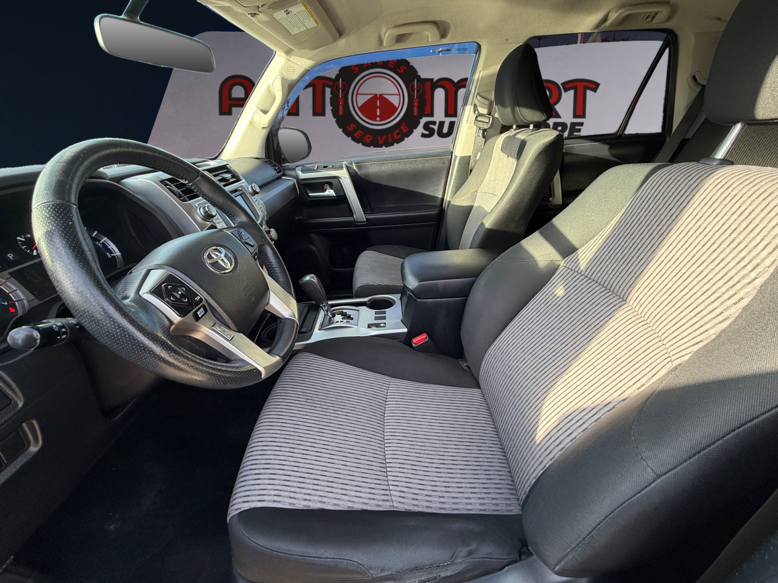 Toyota 4Runner photo 10