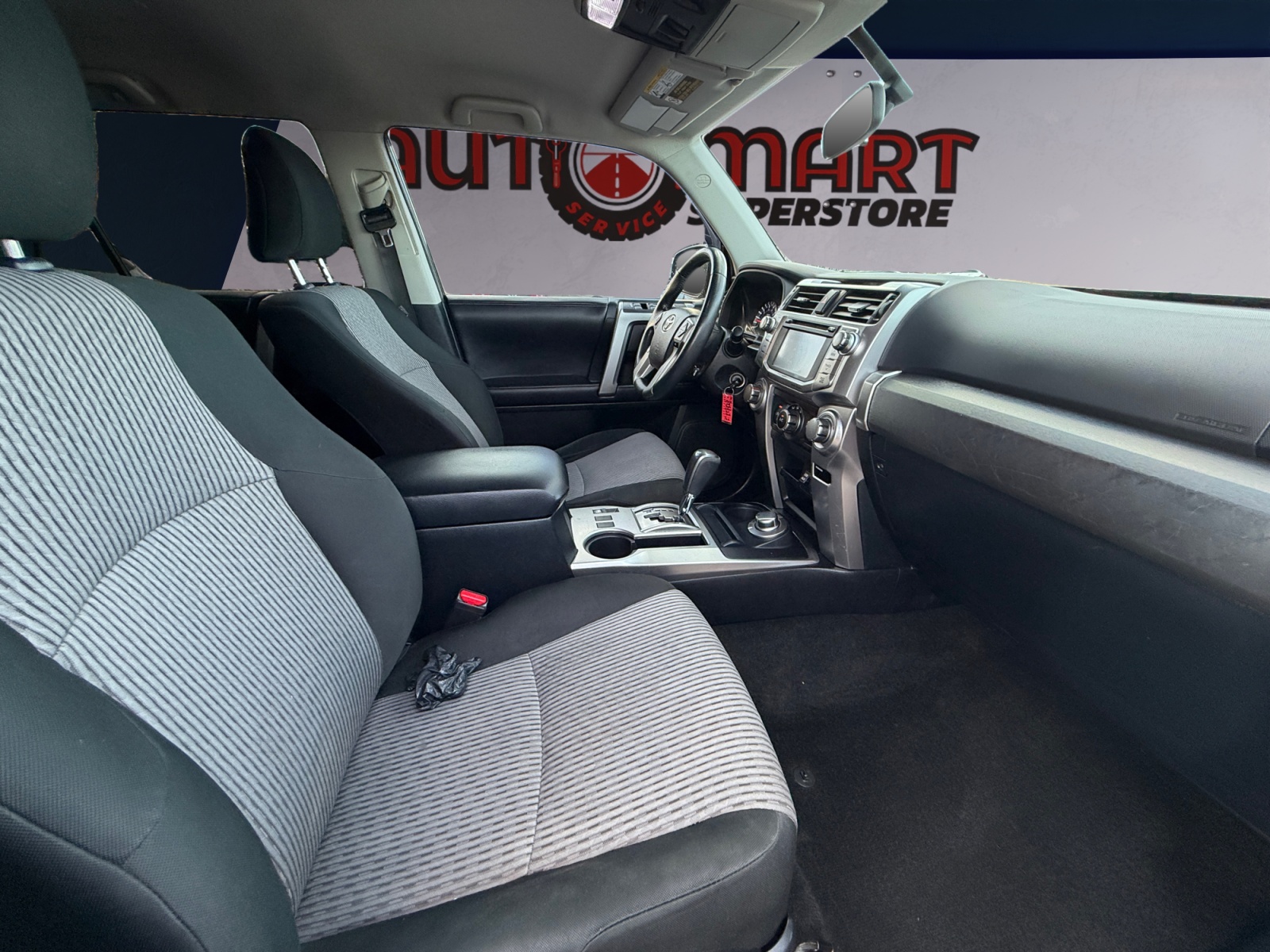 Toyota 4Runner photo 16