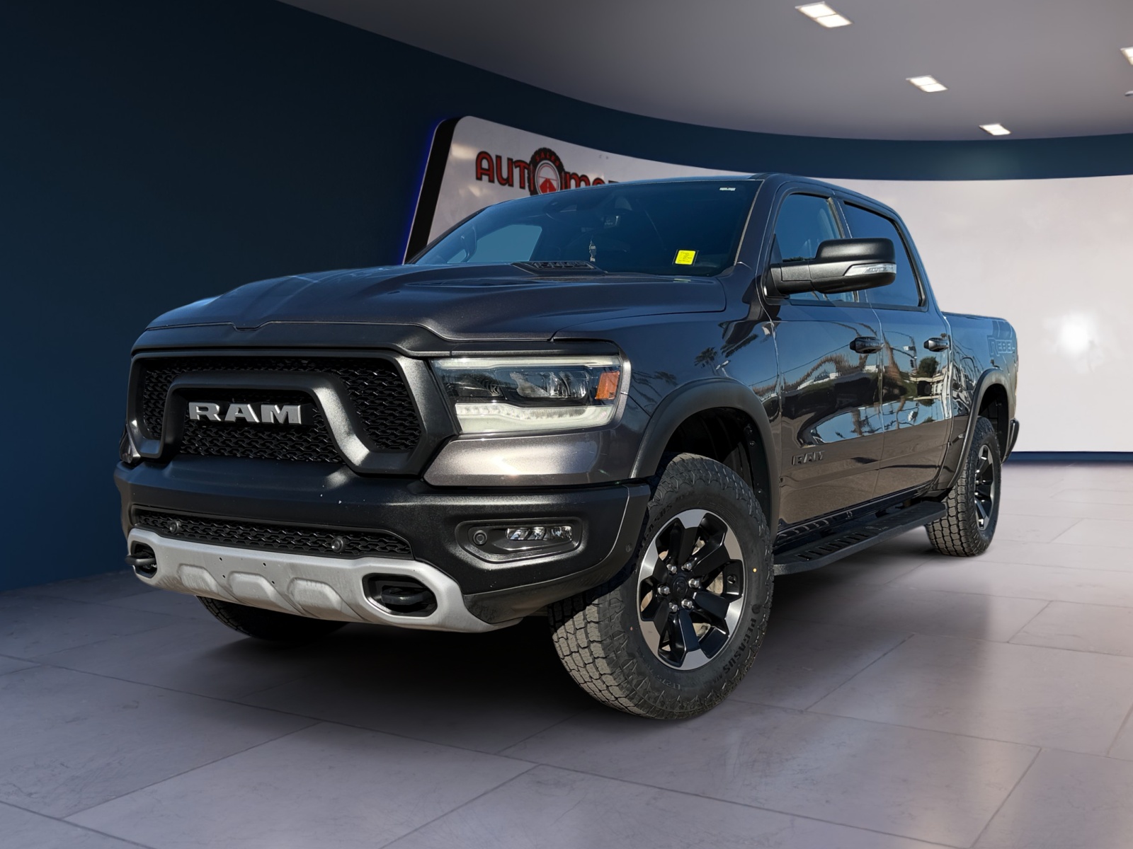 Ram 1500 photo 2