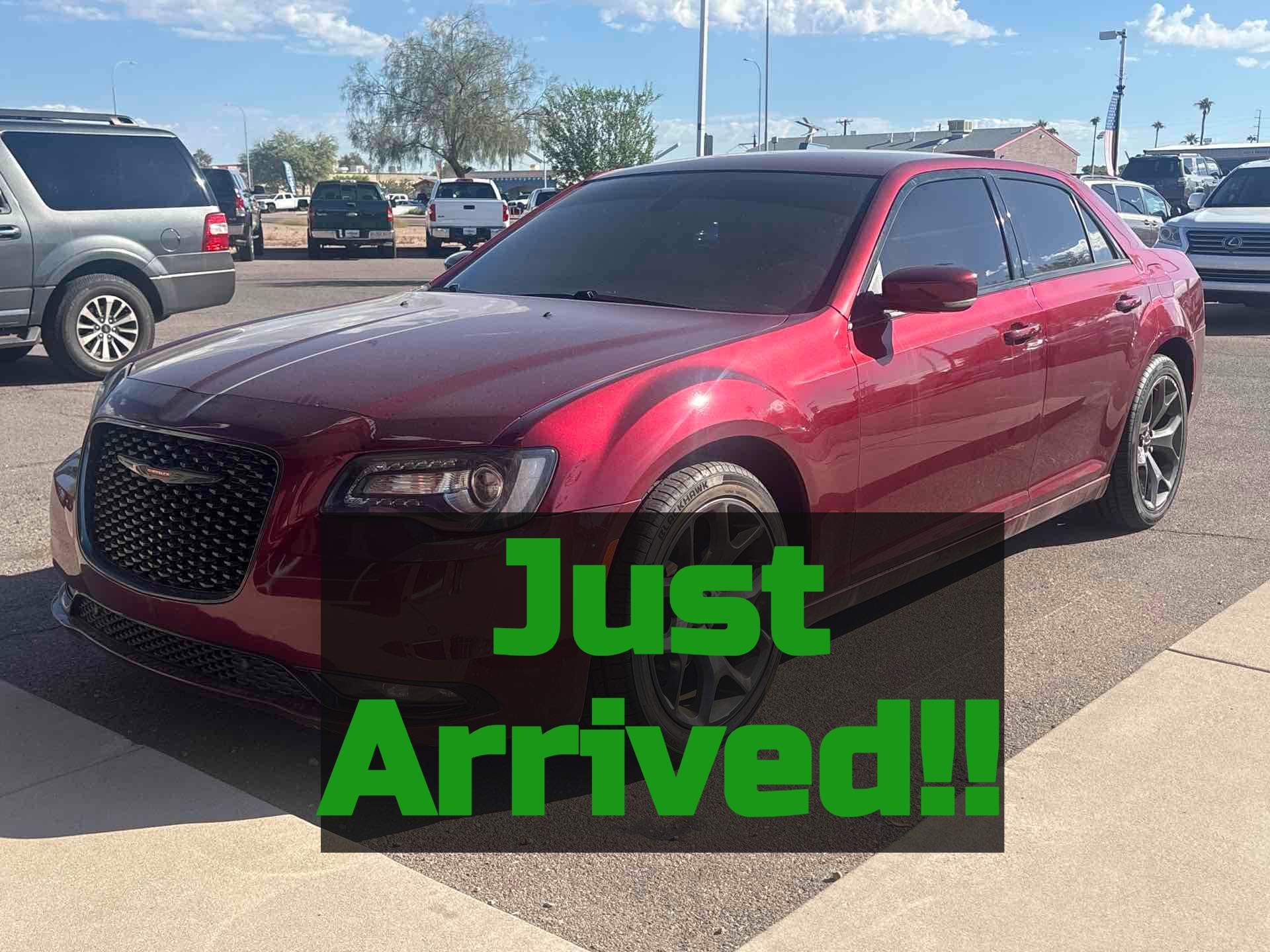 Chrysler 300 photo 2