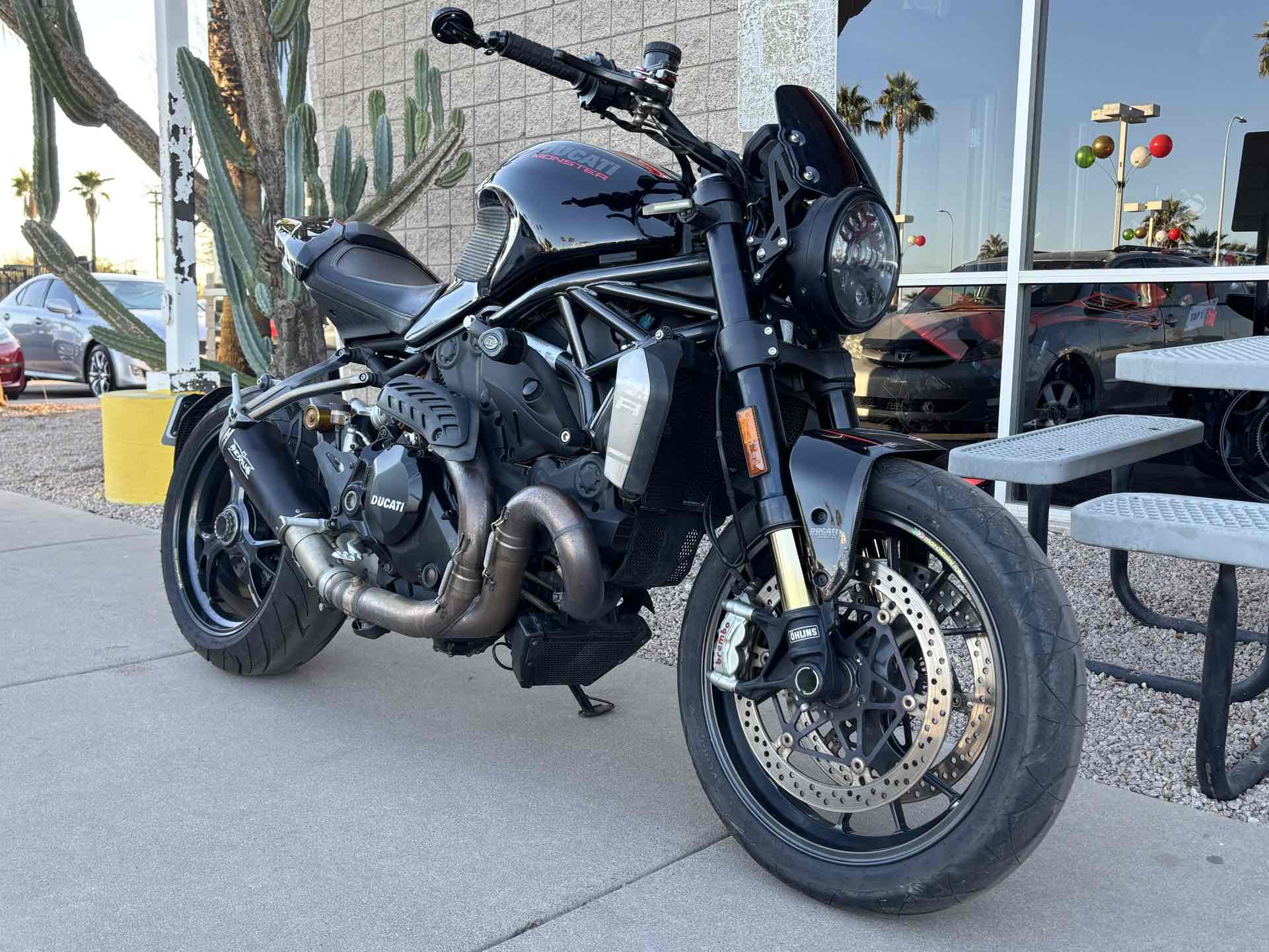 2017 Ducati Monster 1200 R photo 2
