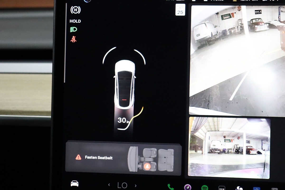 2022 Tesla Model Y Long Range photo 22