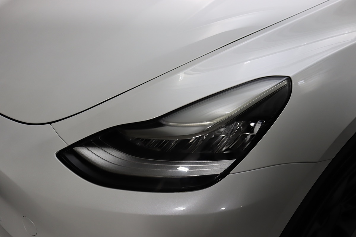 2022 Tesla Model Y Long Range photo 3