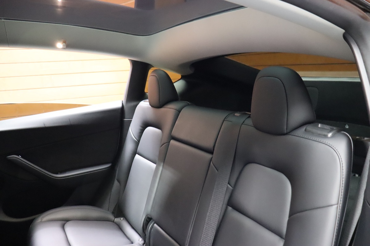 2022 Tesla Model Y Long Range photo 39