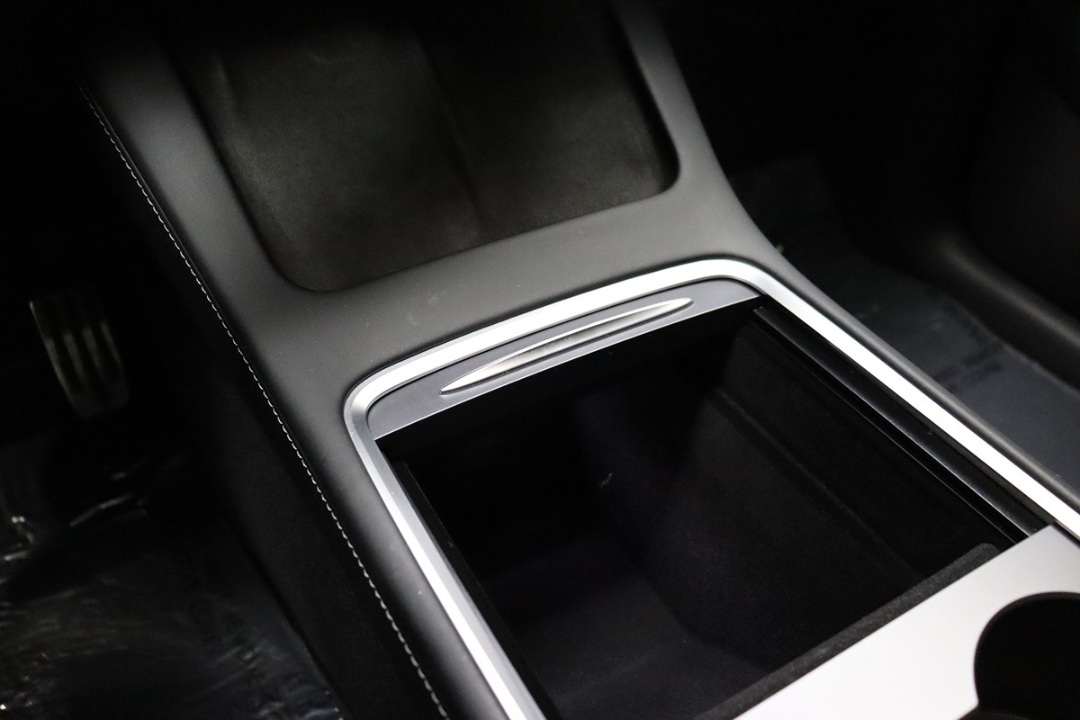 2022 Tesla Model Y Long Range photo 42
