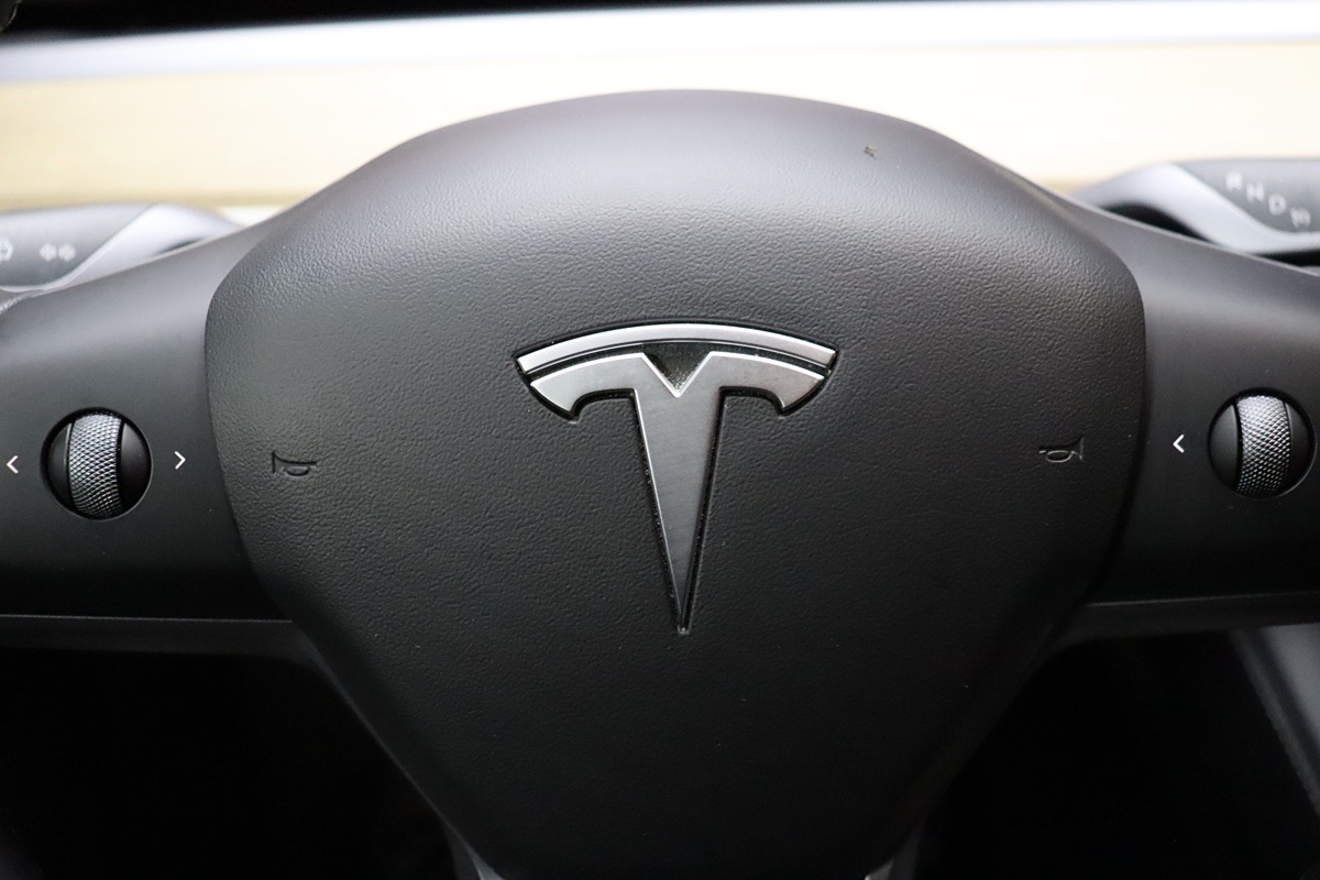 2022 Tesla Model Y Long Range photo 46