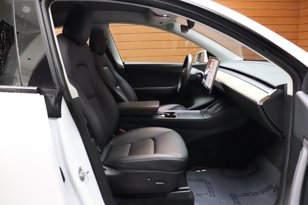 2022 Tesla Model Y Long Range photo 53