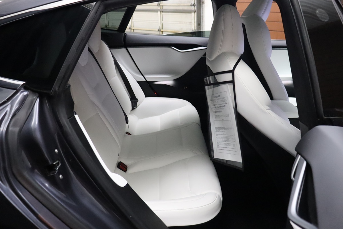 2020 Tesla Model S Long Range Plus AWD photo 47