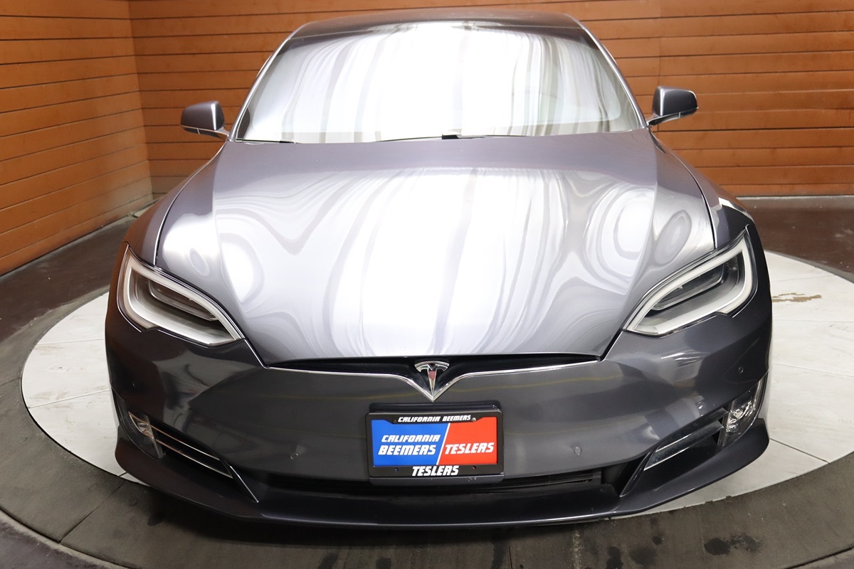 2020 Tesla Model S Long Range Plus AWD photo 2