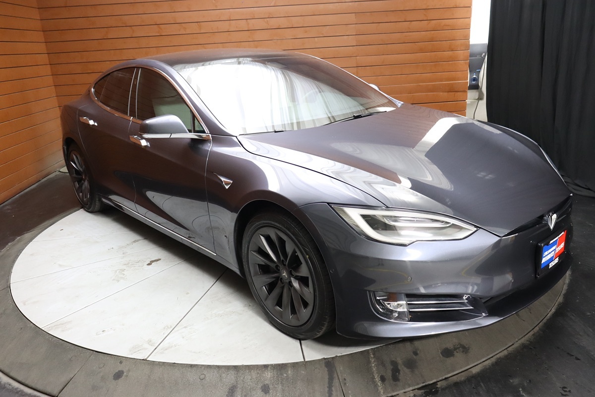 2020 Tesla Model S Long Range Plus AWD photo 15