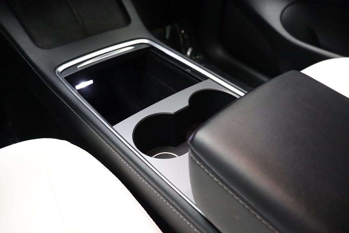 2022 Tesla Model Y Performance photo 25
