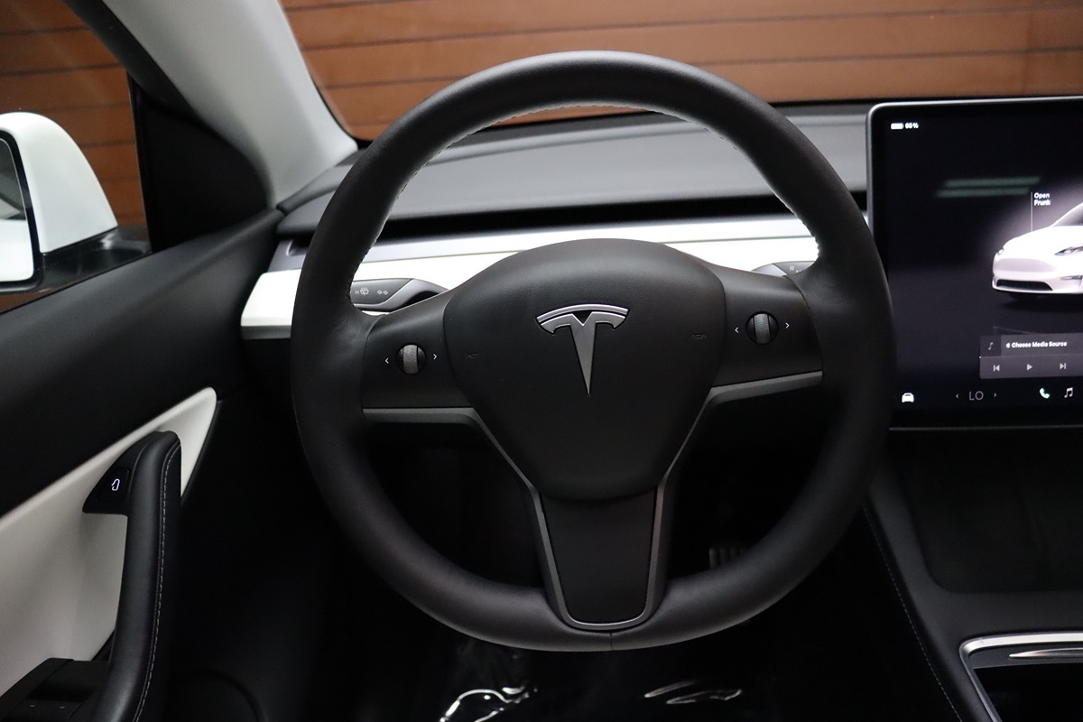 2022 Tesla Model Y Performance photo 27